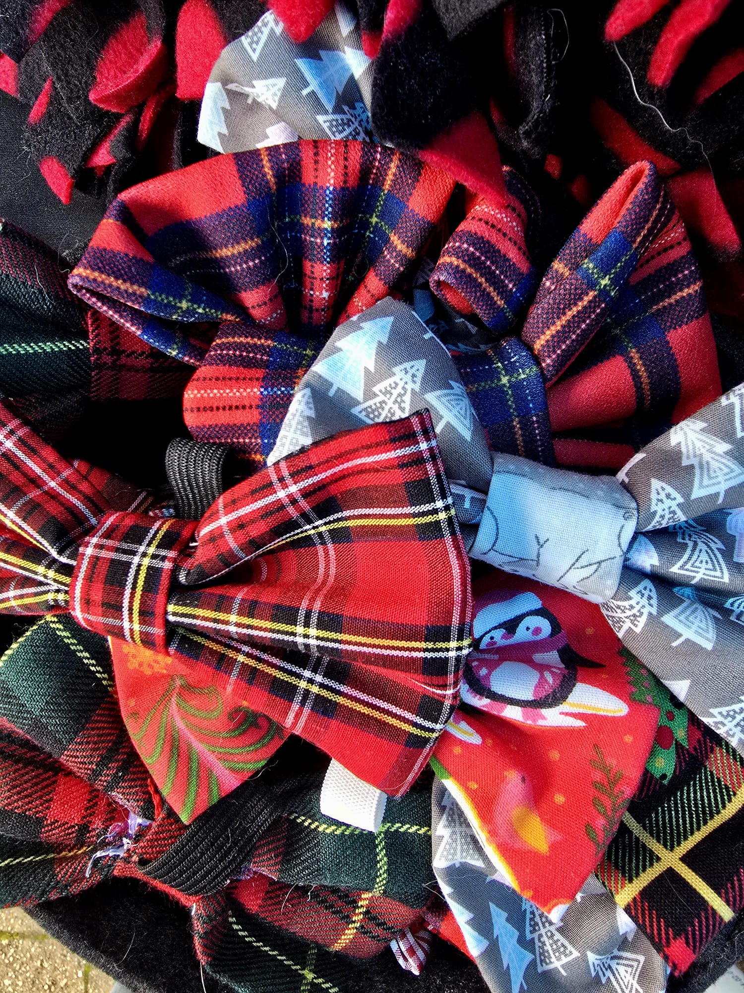 Christmas Bow Tie - Snuffle Monsters